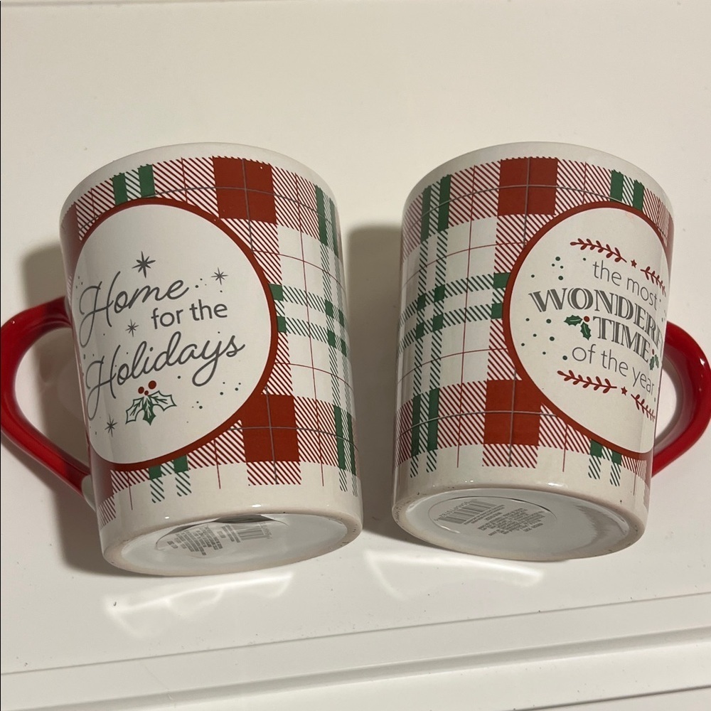 NWT Festive Plaid Holiday Mugs Set Of 2 Red and white Cozy mug stocking stuffer - Picture 10 of 15